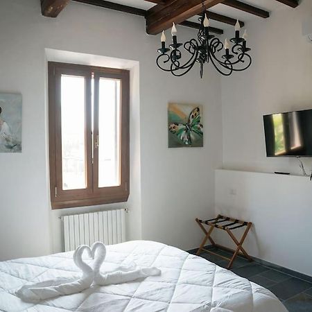 Casa Del Borgo Antico Lejlighed Poggibonsi Eksteriør billede